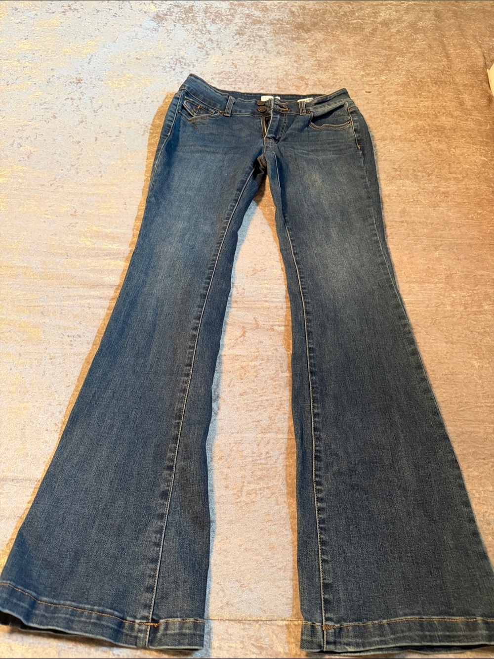 True Craft Y2K Flare Jeans